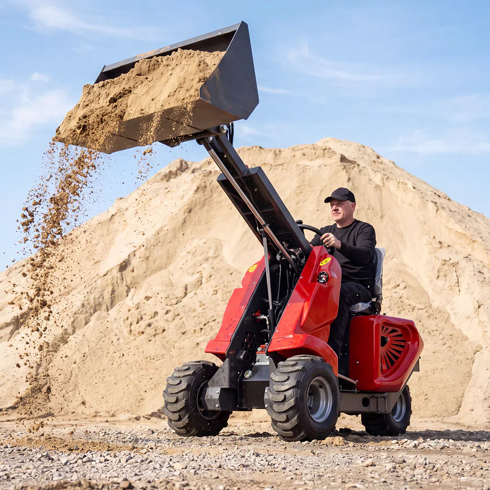 Compact Three Wheel Loader With Flexible Operation HTS130BaS -hightop