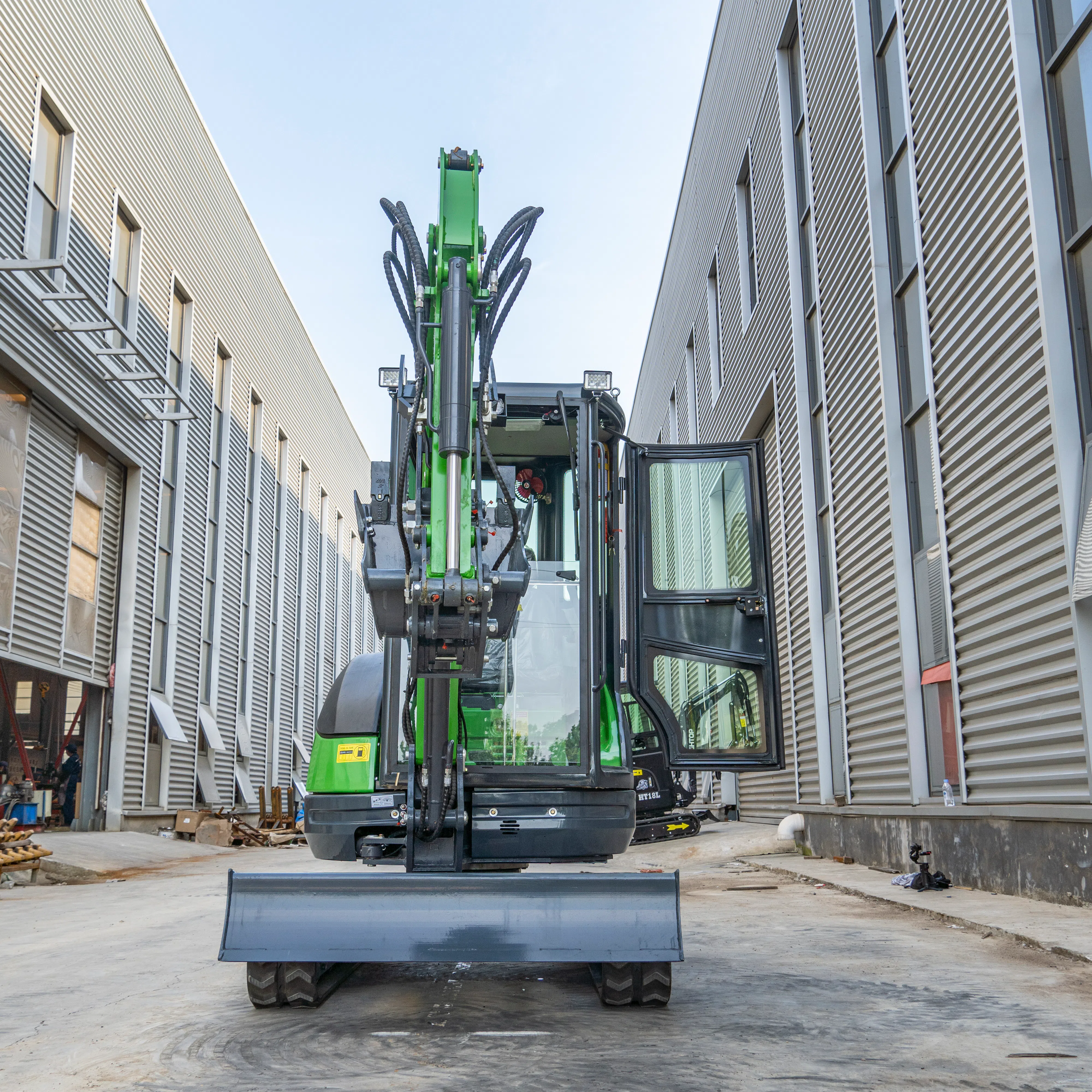 2.5 ton mini excavator ht25j-hightop