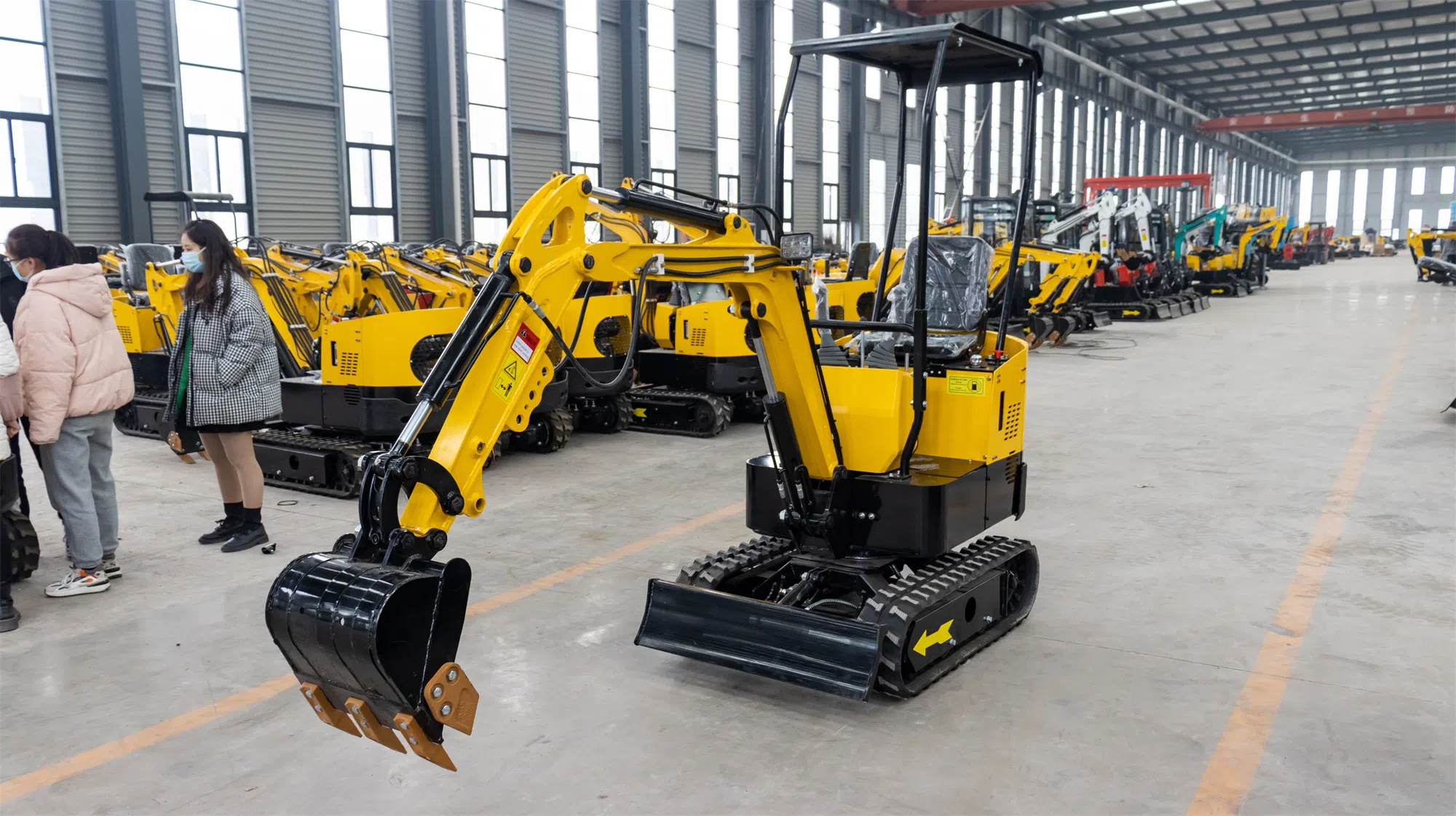 Hightop HT10B Mini Excavator 1 Ton With Imported Components Images-hightop.webp