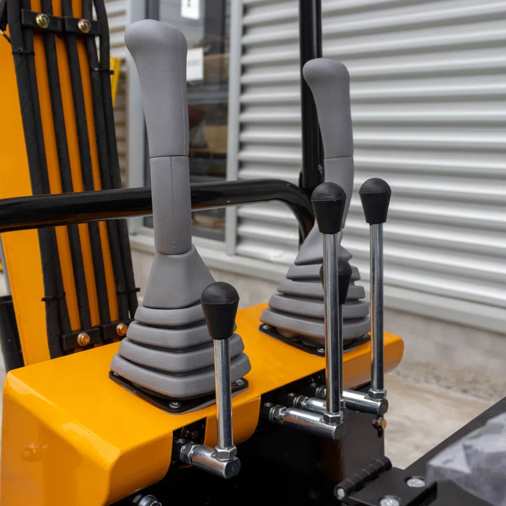 Mini Excavator 1 Ton With Retractable Tracks HT10H