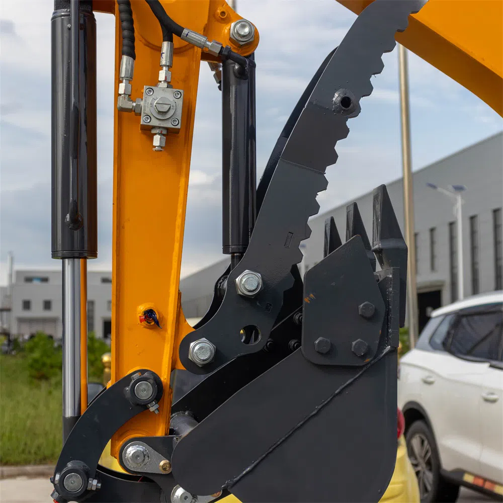 1.8 Ton Compact Crawler Track Excavator HT18-3 Images hightop.webp